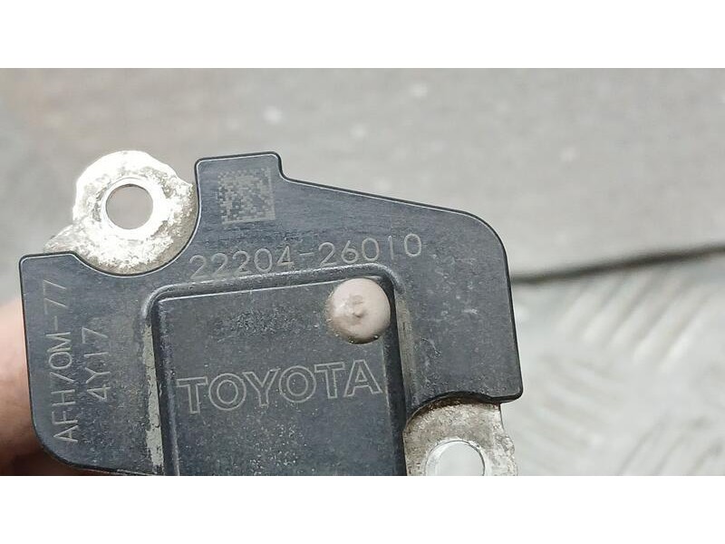 Recambio de caudalimetro para toyota avensis (t27) advance referencia OEM IAM 2220426010  AFH7OM77