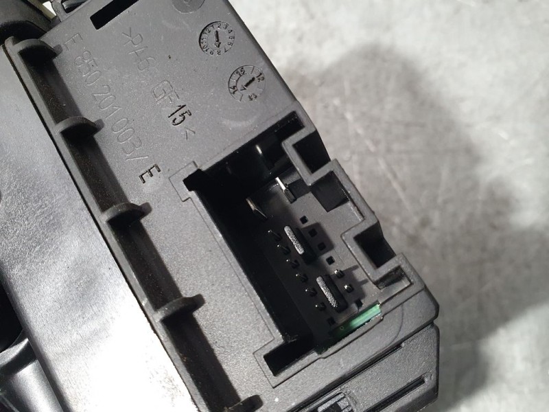 Recambio de elevalunas delantero izquierdo para volkswagen polo (6c1) comfortline bluemotion referencia OEM IAM 6R4837461N  ELEC