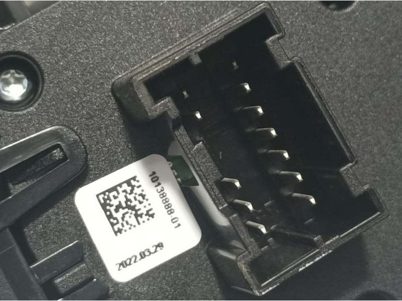 Recambio de mando limpia para mg zs 1.0 vti referencia OEM IAM 1013888801  