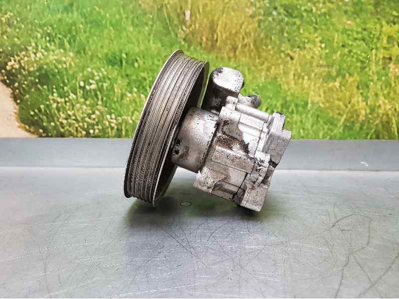 Recambio de bomba direccion para audi a6 berlina (4b2) 2.5 tdi quattro referencia OEM IAM   ZF