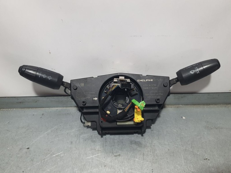 Recambio de mando luces y limpia para opel corsa d enjoy referencia OEM IAM 13142283 12274700 DELPHI