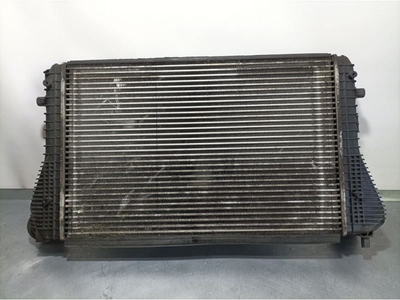 Recambio de intercooler para volkswagen golf v berlina (1k1) trendline referencia OEM IAM 1K0145803  PATA ROTA