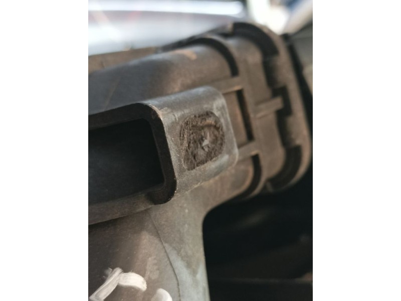 Recambio de intercooler para volkswagen golf v berlina (1k1) trendline referencia OEM IAM 1K0145803  PATA ROTA