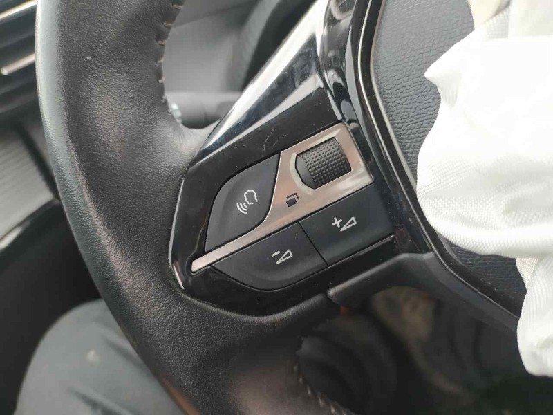 Recambio de volante para peugeot 208 (p2) allure referencia OEM IAM 98255044ZD  