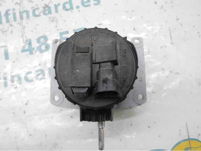 Recambio de faro antiniebla derecho para lancia lybra station wagon 1.9 jtd referencia OEM IAM   