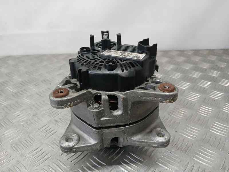 Recambio de alternador para renault megane iv berlina 5p zen referencia OEM IAM 231008040R 2613543A VALEO