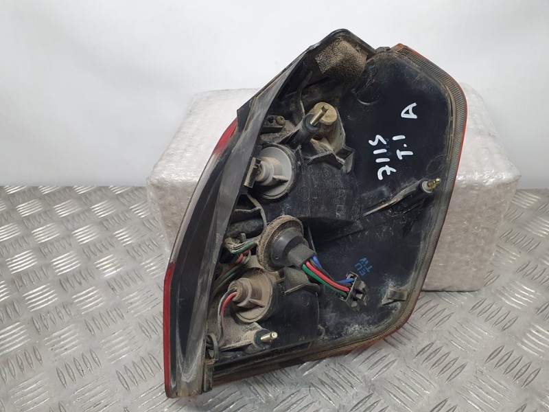 Recambio de piloto trasero izquierdo para subaru legacy berl./familiar b12 (be/bh) 2.5 gx edition berlina referencia OEM IAM SIN