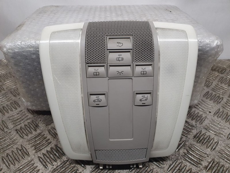 Recambio de luz interior para mercedes-benz clase c (w204) lim. c 220 cdi blueefficiency (204.002) referencia OEM IAM A204820082