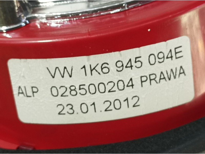 Recambio de piloto trasero derecho para volkswagen golf v berlina (1k1) trendline referencia OEM IAM 1K6945094E  INTERIOR