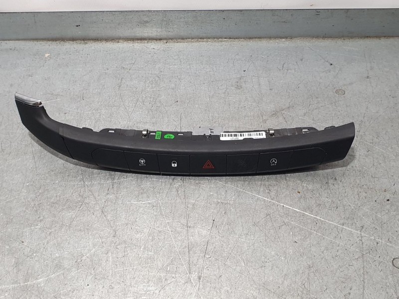 Recambio de warning para fiat tipo ii (357) fam lounge referencia OEM IAM 7356973620  