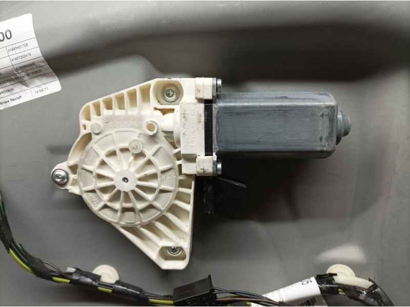 Recambio de elevalunas delantero derecho para mercedes-benz clase b (w245) b 160 (245.231) referencia OEM IAM A1697203079 994425