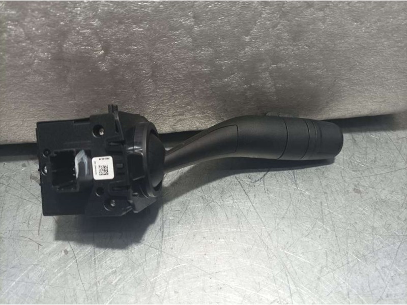 Recambio de mando luces para mg zs 1.0 vti referencia OEM IAM 1014095702  