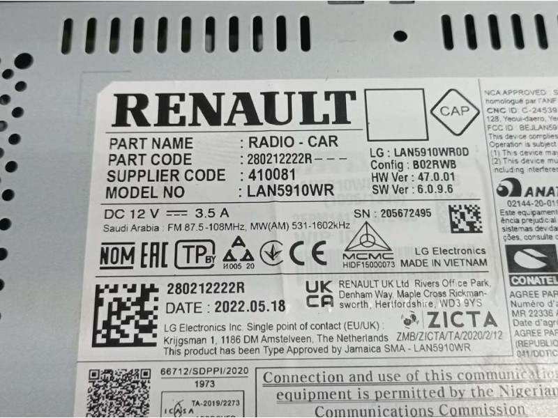 Recambio de sistema navegacion gps para dacia sandero confort referencia OEM IAM 280212222R 410081 LG