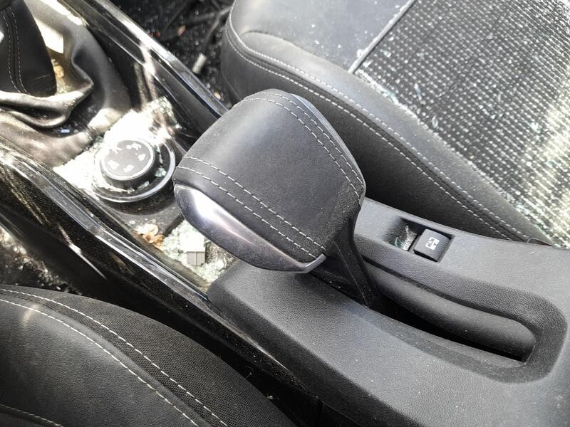 Recambio de palanca freno de mano para peugeot 2008 i (cu_) 1.2 thp 110 / puretech 110 referencia OEM IAM 98067000ZQ  