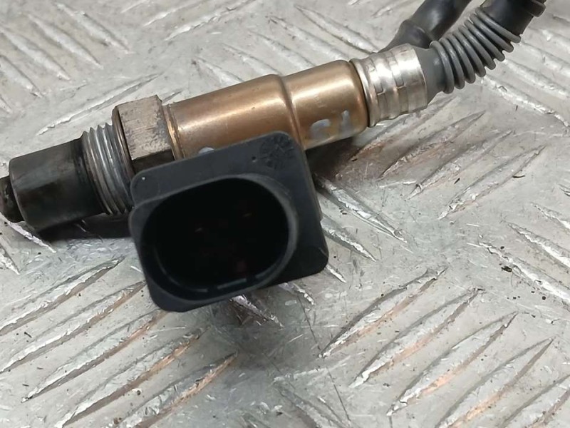 Recambio de sonda lambda para audi a4 ber. (b8) e referencia OEM IAM 8R0906262 0281004182 BOSCH