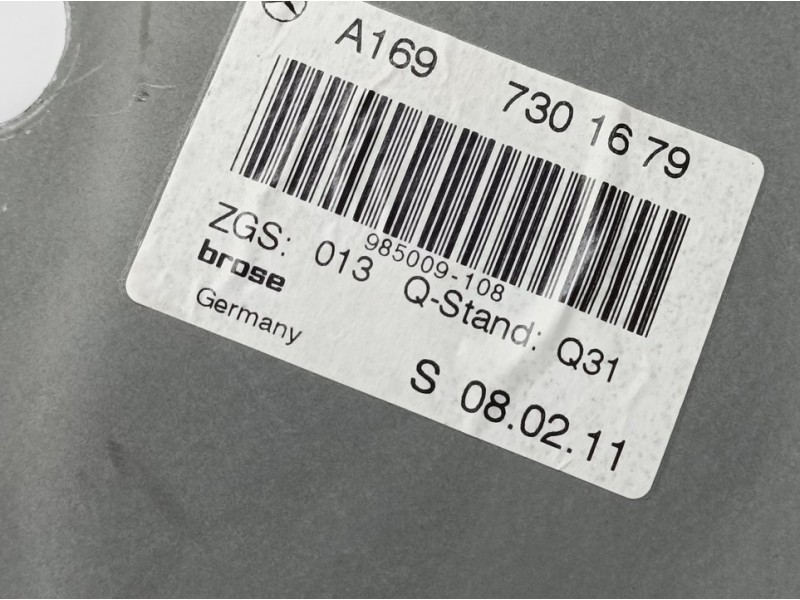 Recambio de elevalunas trasero derecho para mercedes-benz clase b (w245) b 160 (245.231) referencia OEM IAM A1697301679 98950091