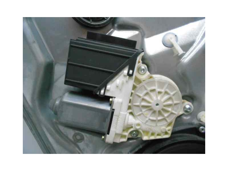 Recambio de elevalunas delantero derecho para seat ibiza (6l1) sport referencia OEM IAM 6L4837462  ELECTRICO