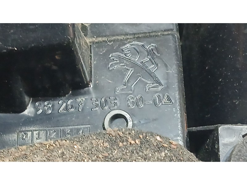 Recambio de piloto trasero derecho exterior para peugeot 2008 i (cu_) 1.2 thp 110 / puretech 110 referencia OEM IAM 9826730380  