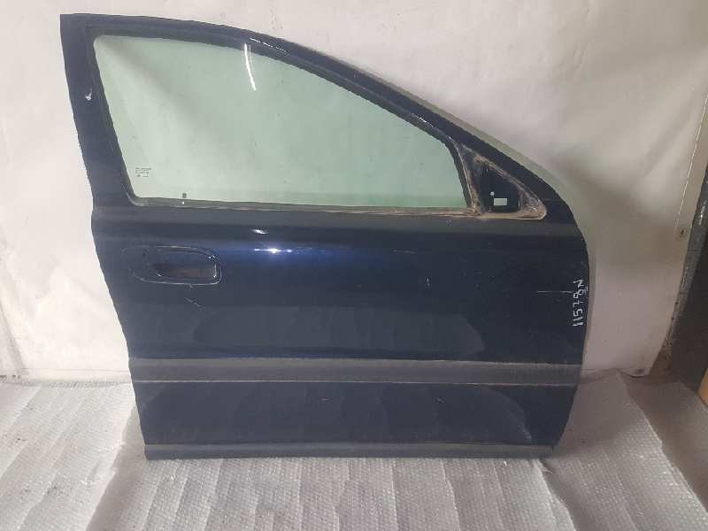 Recambio de puerta delantera derecha para volvo s60 berlina 2.4 d referencia OEM IAM   NO INCLUYEN ELEVALUNAS