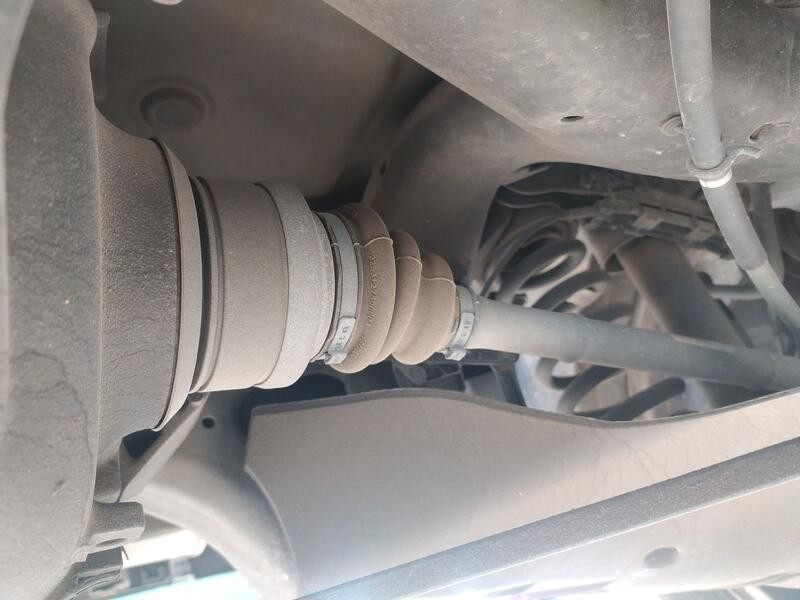 Recambio de transmision trasera izquierda para bmw 3 gran turismo (f34) 318 d referencia OEM IAM 33208680347  