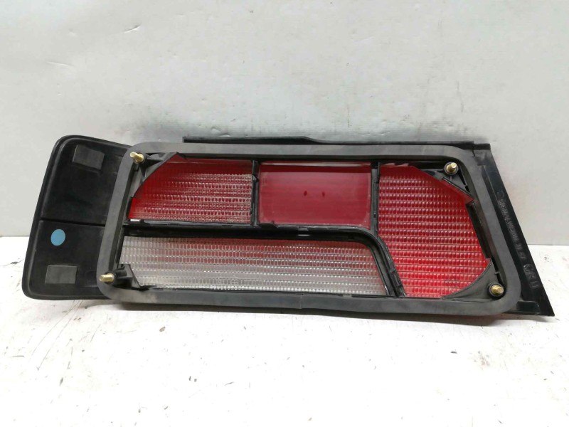 Recambio de piloto trasero derecho para peugeot 405 berlina referencia OEM IAM   TULIPA