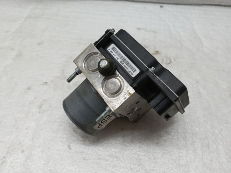 Recambio de abs para alfa romeo mito (145) quadrifoglio verde referencia OEM IAM 265251816  BOSCH