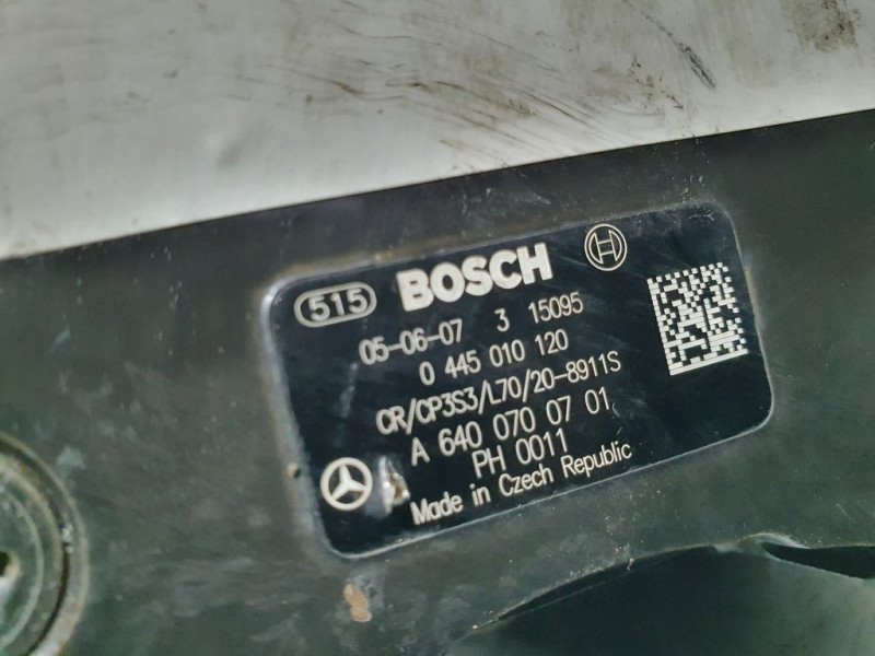 Recambio de bomba alta presion para mercedes-benz clase b (w245) 200 cdi (245.208) referencia OEM IAM A6400700701 0445010120 BOS