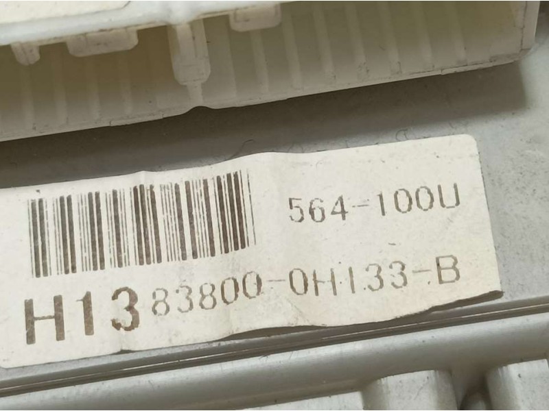 Recambio de cuadro instrumentos para citroën c1 x referencia OEM IAM 838000HI33B  VELOCIMETRO PATA TOCADA