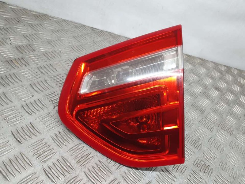 Recambio de piloto trasero derecho para citroën c4 picasso sx referencia OEM IAM 9653547677 0283312122 INTERIOR