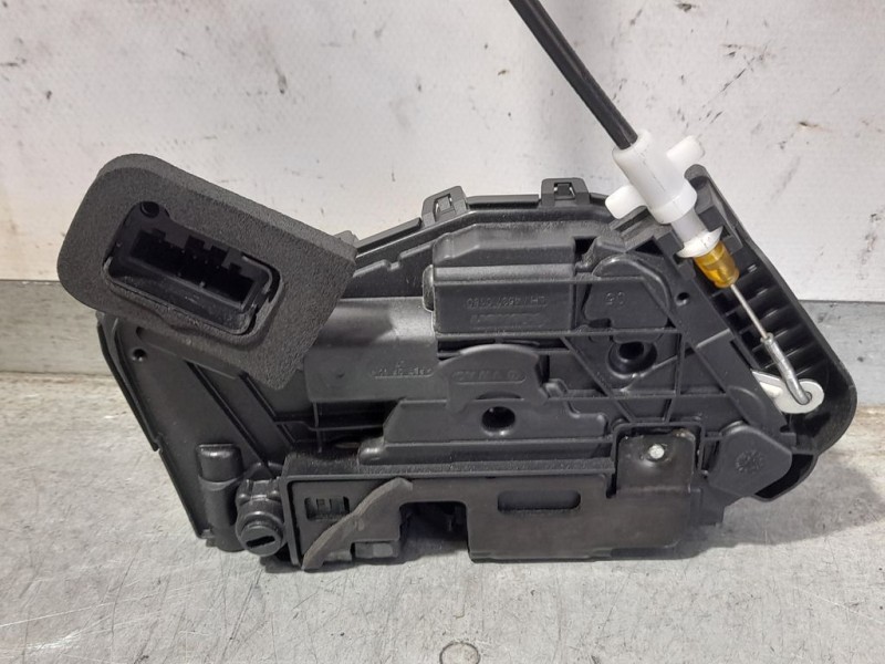 Recambio de cerradura puerta trasera izquierda para volkswagen polo advance referencia OEM IAM A5E5TA839015E A046465 7 PINES