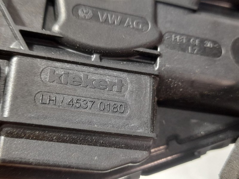 Recambio de cerradura puerta trasera izquierda para volkswagen polo advance referencia OEM IAM A5E5TA839015E A046465 7 PINES