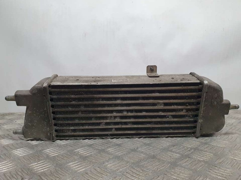 Recambio de intercooler para kia cee´d drive referencia OEM IAM 282712A610 6714315 MODINE