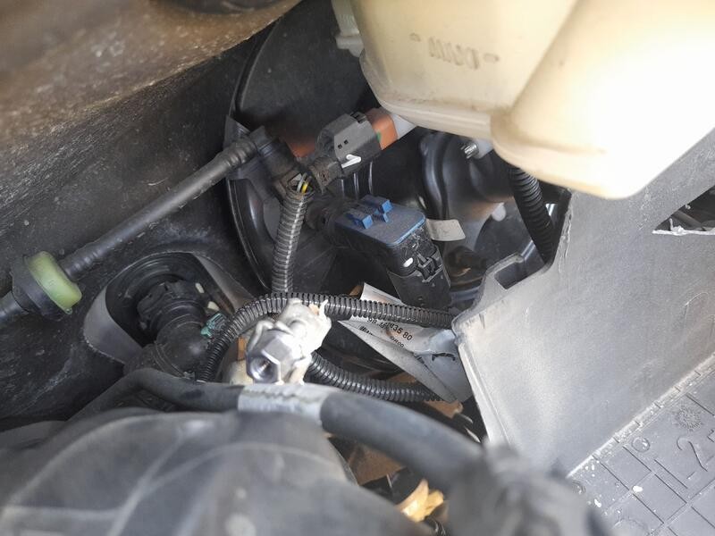 Recambio de servofreno para peugeot 2008 i (cu_) 1.2 thp 110 / puretech 110 referencia OEM IAM 1609895680  