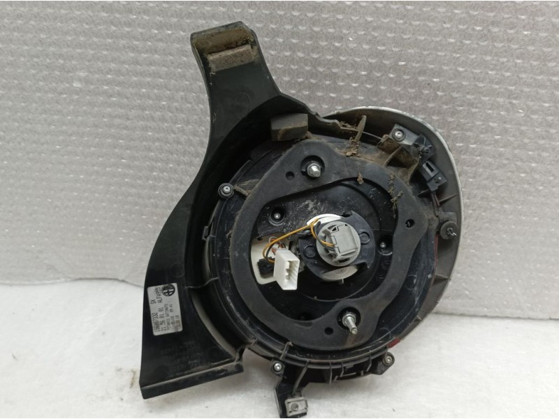 Recambio de piloto trasero izquierdo para alfa romeo mito (145) quadrifoglio verde referencia OEM IAM 156087  