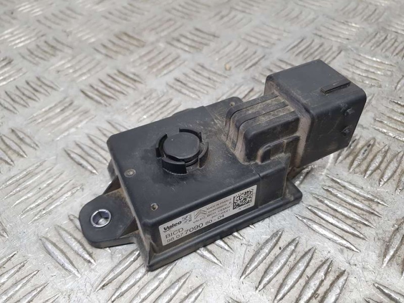 Recambio de interruptor para peugeot 308 style referencia OEM IAM 9807709080 V29046805 VALEO START STOP