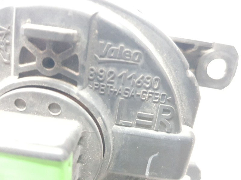 Recambio de faro antiniebla izquierdo para peugeot partner tepee 1.6 hdi referencia OEM IAM 89211690  