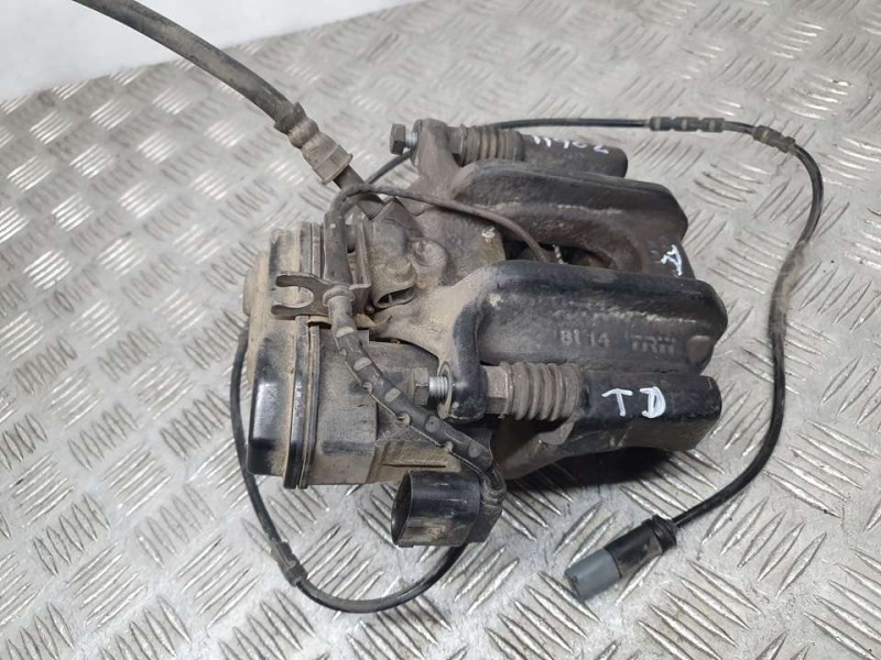 Recambio de pinza freno trasera derecha para bmw i8 (i12) i8 pure impulse referencia OEM IAM 32349660  