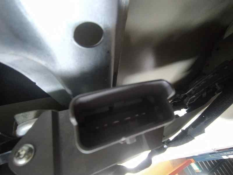 Recambio de elevalunas trasero izquierdo para peugeot 3008 style referencia OEM IAM 9682808780  ELECTRICO 6 PINES