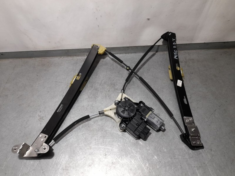 Recambio de elevalunas delantero derecho para volkswagen polo advance referencia OEM IAM 2G4837462B  ELECTRICO 24 PINES