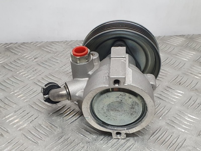 Recambio de bomba direccion para fiat doblo ii cargo (263) furgón base referencia OEM IAM 51817135  