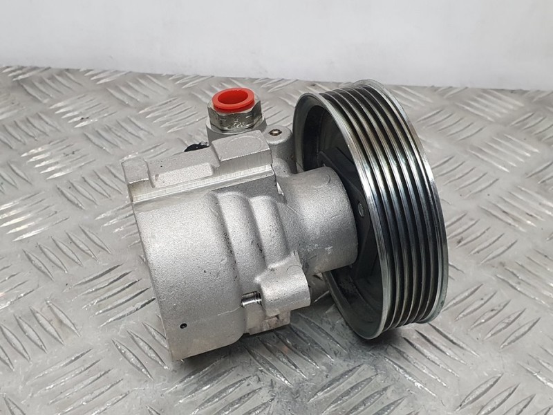 Recambio de bomba direccion para fiat doblo ii cargo (263) furgón base referencia OEM IAM 51817135  