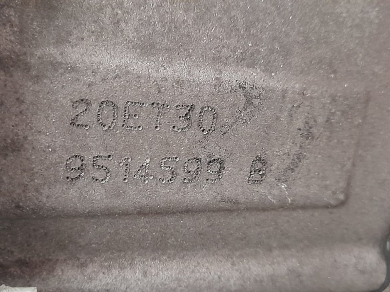 Recambio de caja cambios para citroën c-elysée exclusive referencia OEM IAM 20ET30 9514599B 5VELOCIDADES