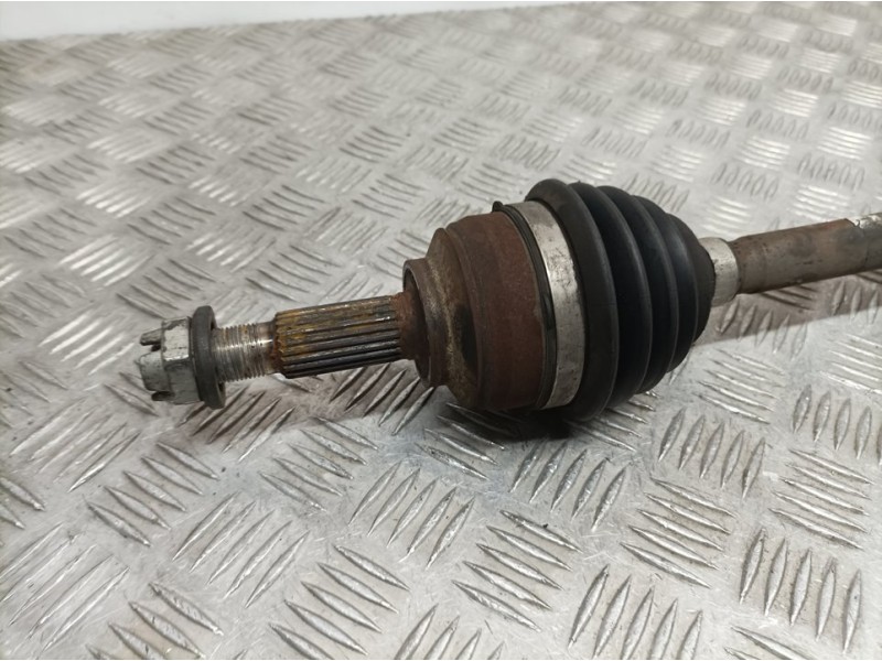 Recambio de transmision delantera izquierda para renault captur life referencia OEM IAM 391016376R  