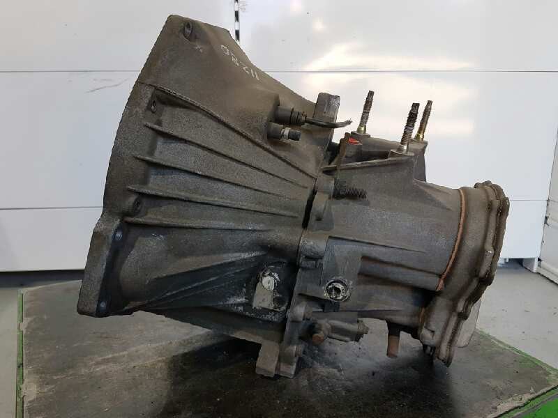 Recambio de caja cambios para ford fiesta berlina básico referencia OEM IAM 97WTRA F0B7A15C 5VELOCIDADES