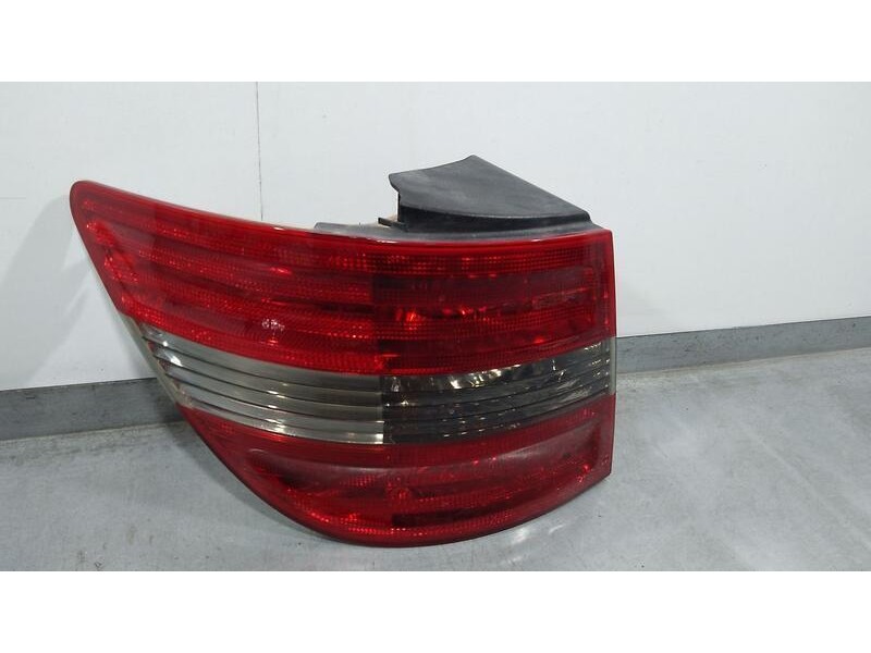 Recambio de piloto trasero izquierdo para mercedes-benz clase b (w245) b 160 (245.231) referencia OEM IAM 27520117 1090028 EXTER