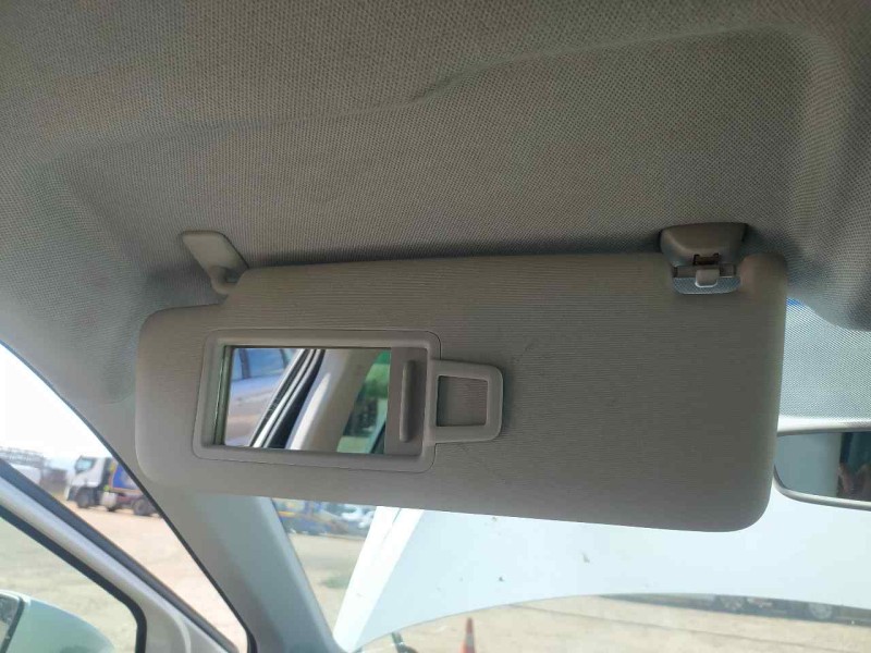Recambio de parasol izquierdo para seat arona style edition referencia OEM IAM 5G0857551AG  