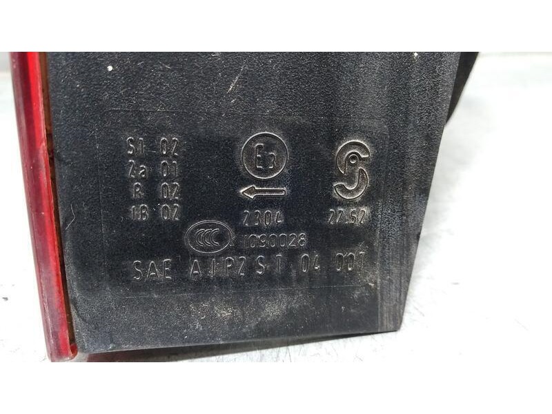 Recambio de piloto trasero izquierdo para mercedes-benz clase b (w245) b 160 (245.231) referencia OEM IAM 27520117 1090028 EXTER