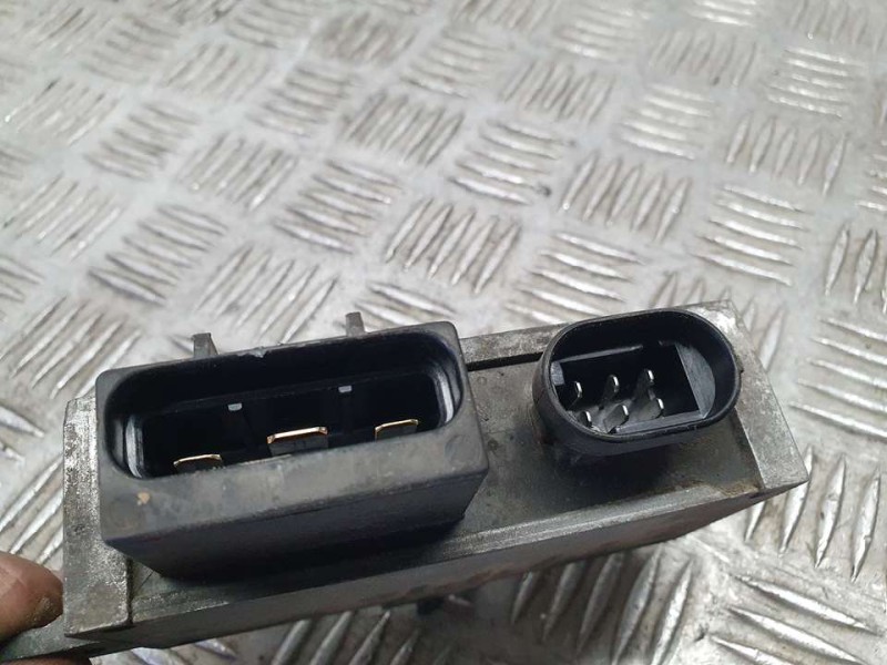 Recambio de caja precalentamiento para renault megane i fase 2 berlina (ba0) 1.9 d rxe referencia OEM IAM 7700111525 NAGARES 