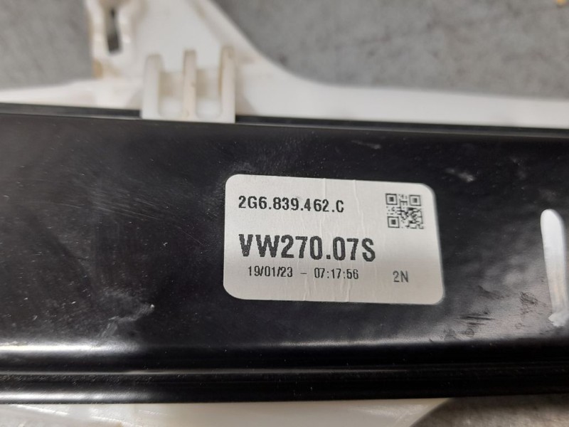 Recambio de elevalunas trasero derecho para volkswagen polo advance referencia OEM IAM 2G6839462C  ELECTRICO 5 PINES