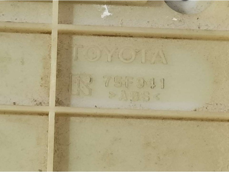 Recambio de mando multifuncion para lexus is 300h referencia OEM IAM 75F941  